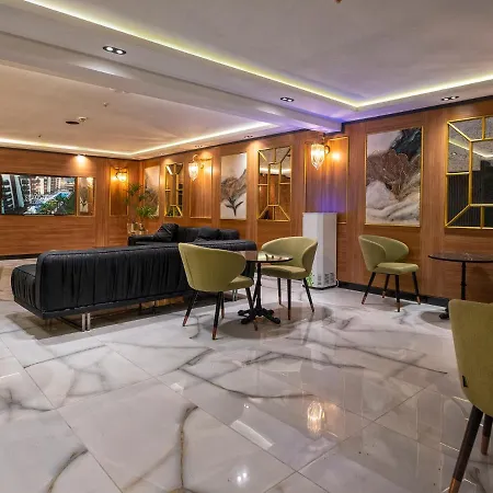 Grand Uysal & מלון דירות