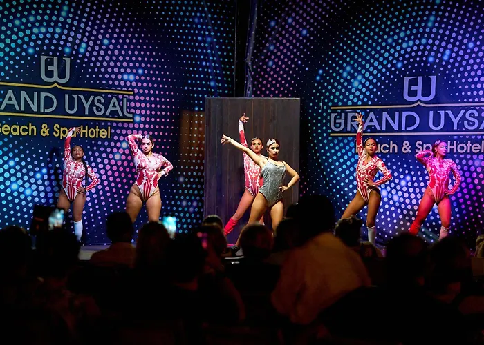 Grand Uysal & Hotel de apartamente Alanya