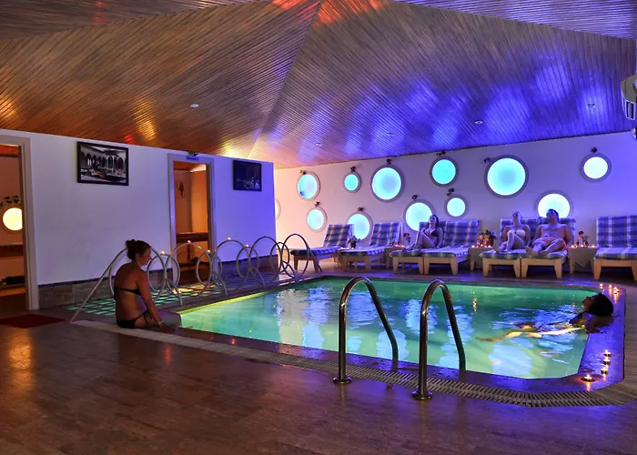 Hotel de apartamente Grand Uysal & 2*