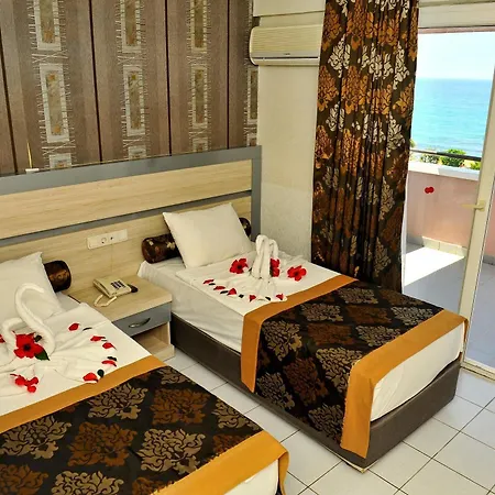 Grand Uysal & 알란야