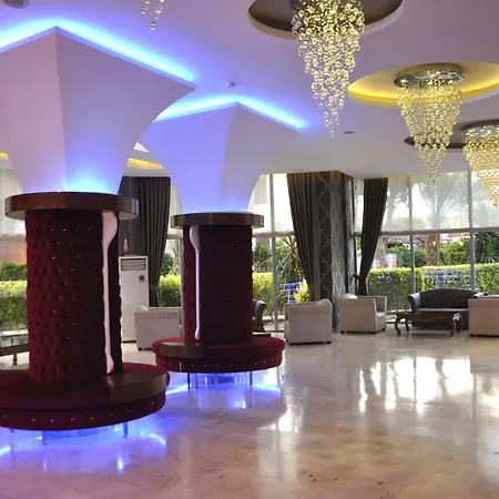 Grand Uysal & 3*