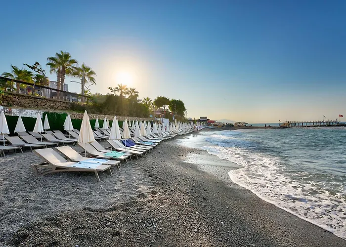 Grand Uysal & Hotel apartamentowy