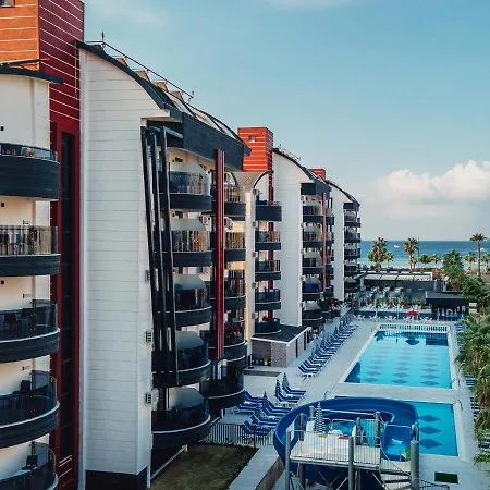 Ξενοδοχείο με διαμερίσματα Grand Uysal &
