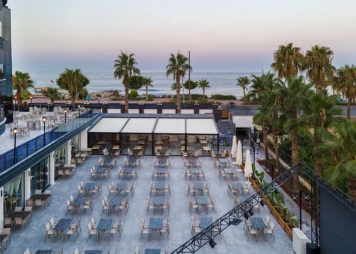 Aparthotel Grand Uysal & 2*