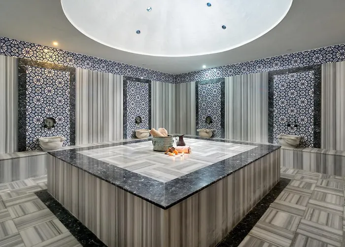 Aparthotel Grand Uysal & 2*