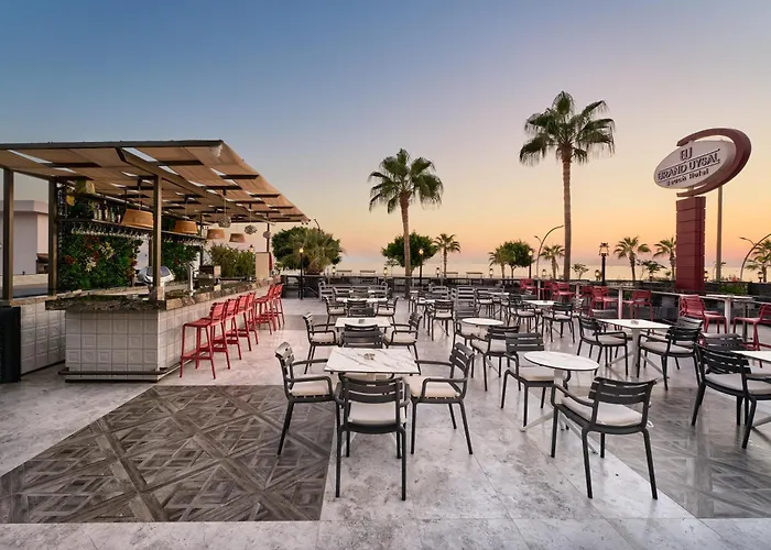 Grand Uysal & Apartmanhotel